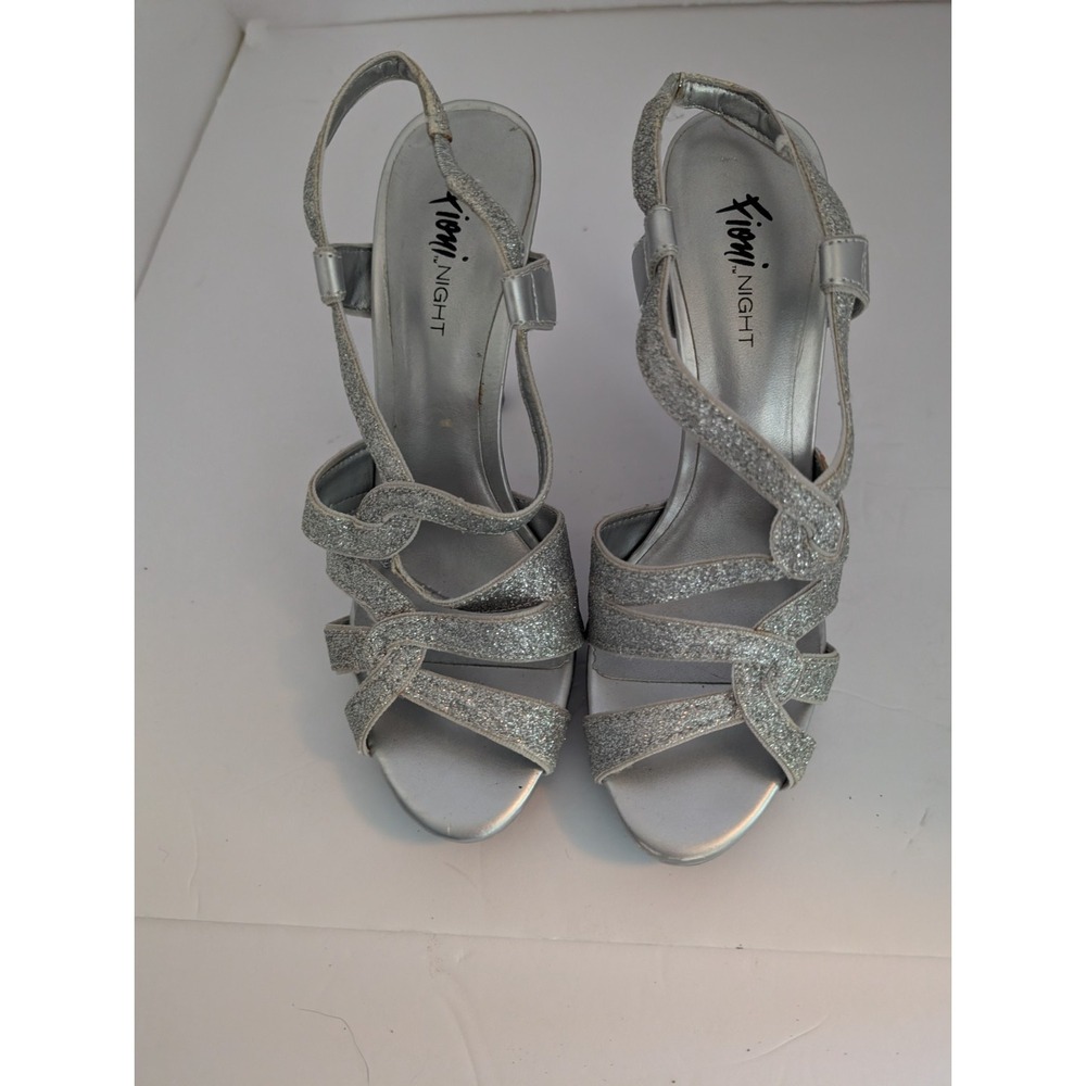 Silver Fioni Night Women's Stiletto Size 7M Glitter Straps